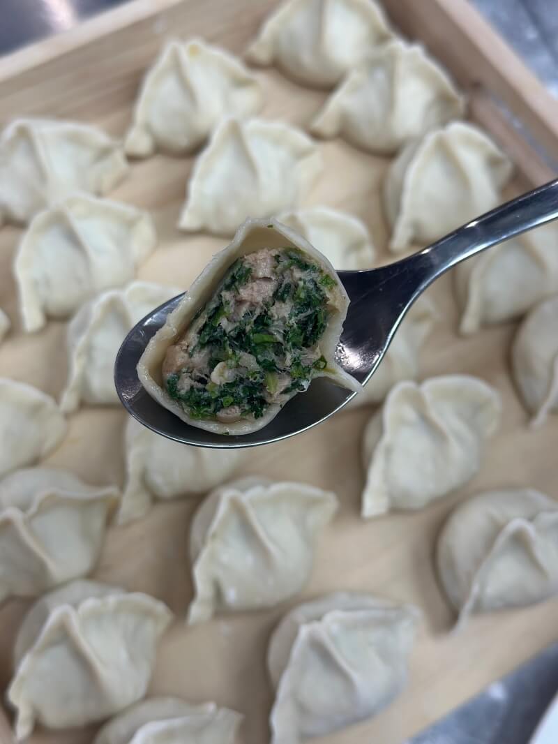 [图片：荠菜猪肉水饺]